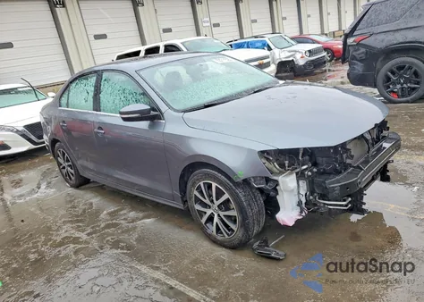 2017 Volkswagen Jetta Se z USA, uszkodzony, nr VIN 3VWDB7AJ6HM382746